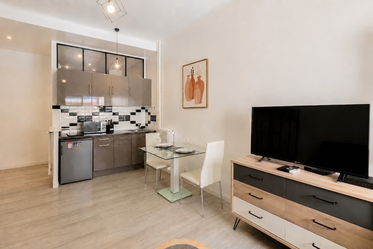 CASA CALIFORNIA — photo 1