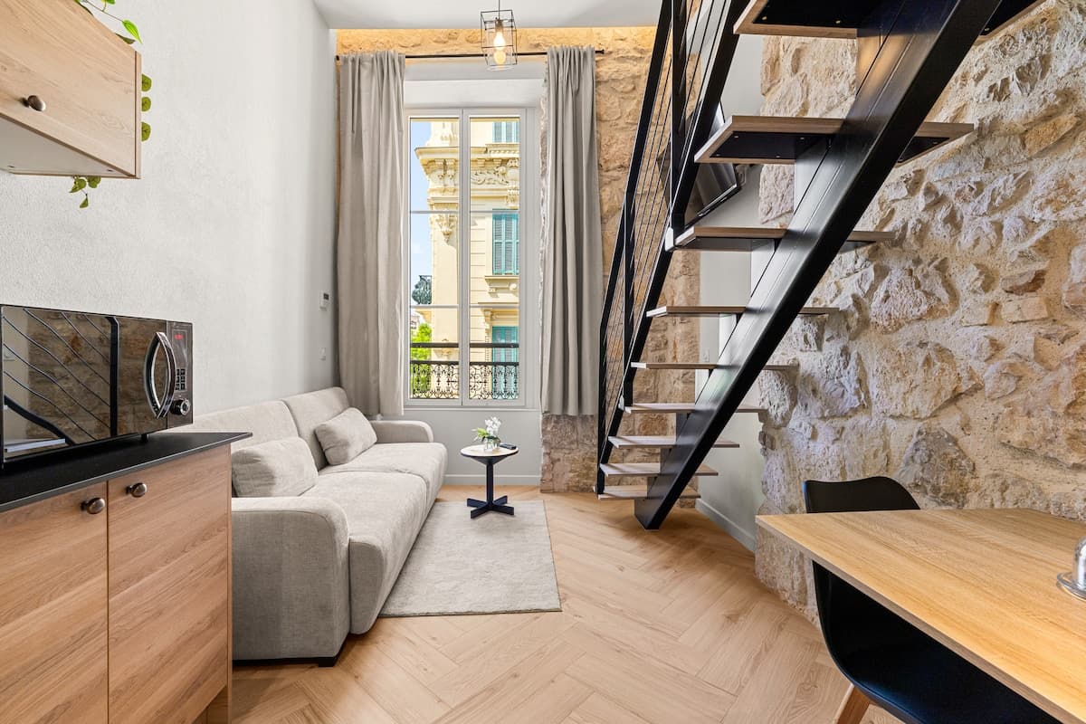 STONE LOFT, Nice — holiday rental French Riviera