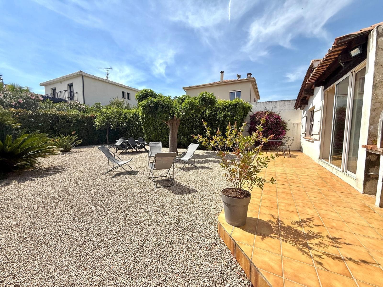 VILLA TRIANGLE D'OR — photo 1